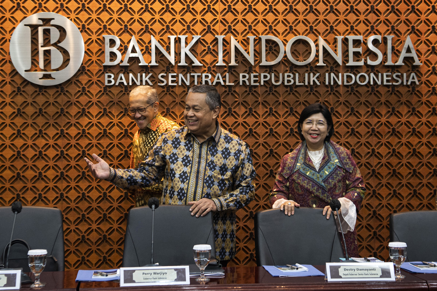 BANK INDONESIA NAIKAN SUKU BUNGA ACUAN | Neraca.co.id